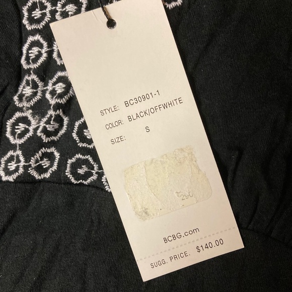 BCBGMaxAzria Black Boho Tunic Top - Picture 5 of 8